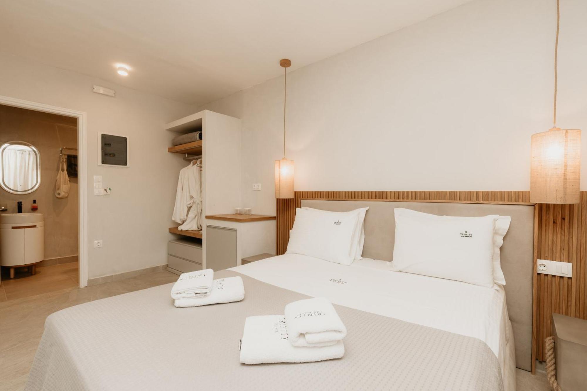 Trinity The Hotel Амоляни Екстериор снимка