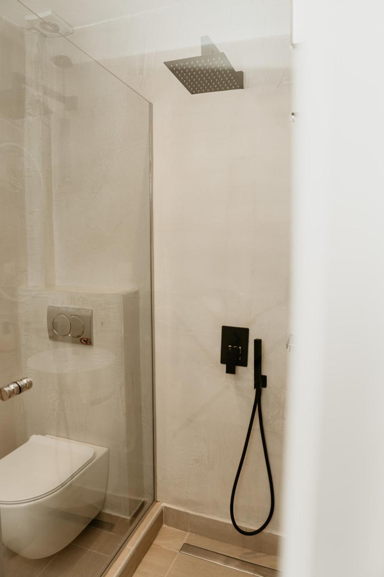 Trinity The Hotel Амоляни Екстериор снимка
